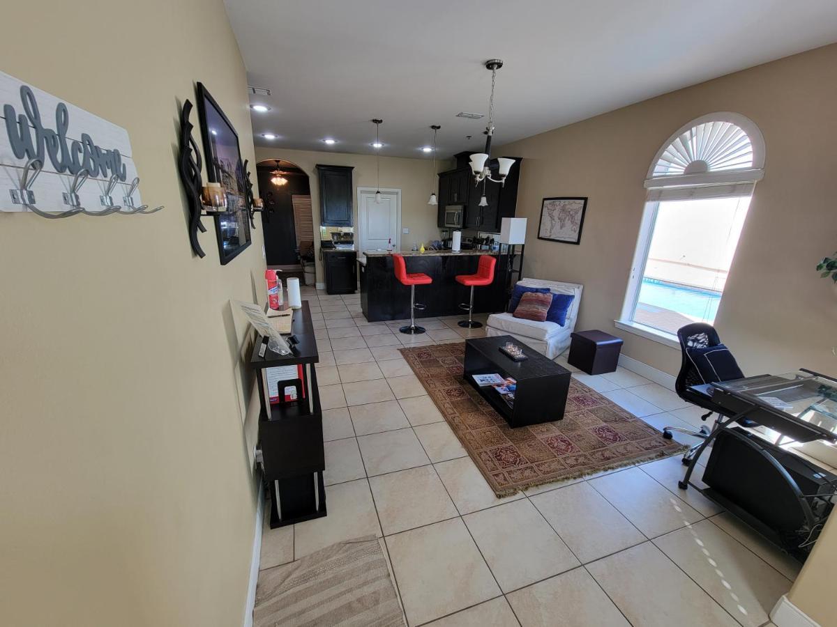 Modern, Private, Smart 4 Bedroom Condo In Desirable Location In Mcallen With Pool! Экстерьер фото