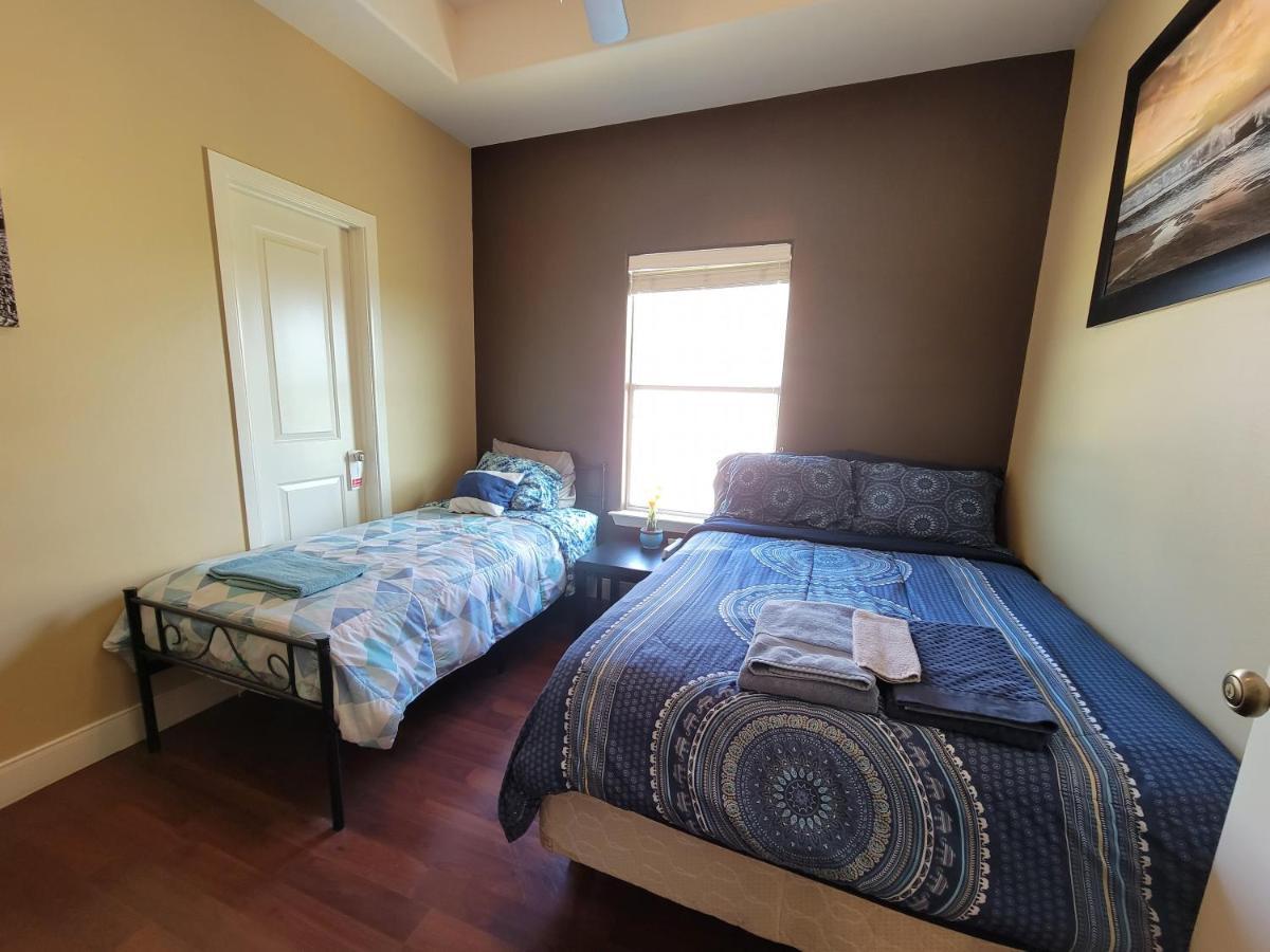 Modern, Private, Smart 4 Bedroom Condo In Desirable Location In Mcallen With Pool! Экстерьер фото