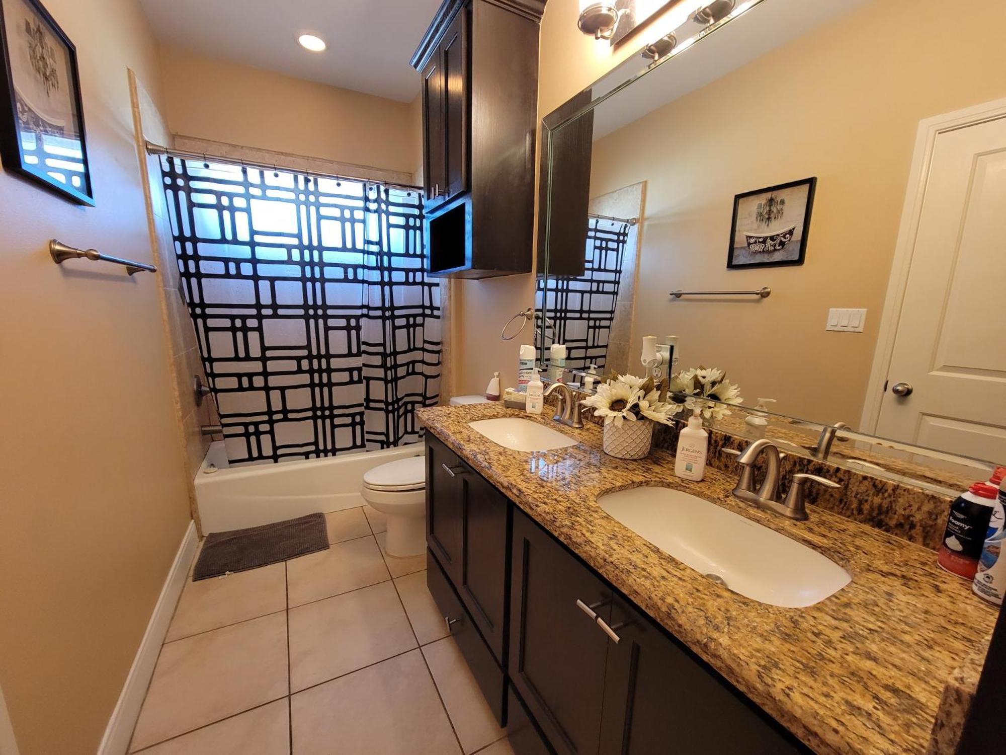 Modern, Private, Smart 4 Bedroom Condo In Desirable Location In Mcallen With Pool! Экстерьер фото